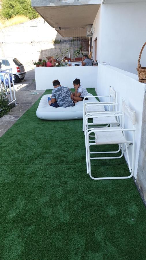 Apartamento Nuova Casa Giulia Letojanni Exterior foto