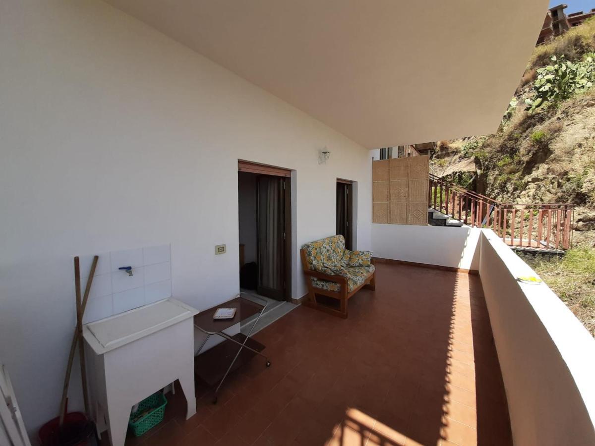 Apartamento Nuova Casa Giulia Letojanni Exterior foto