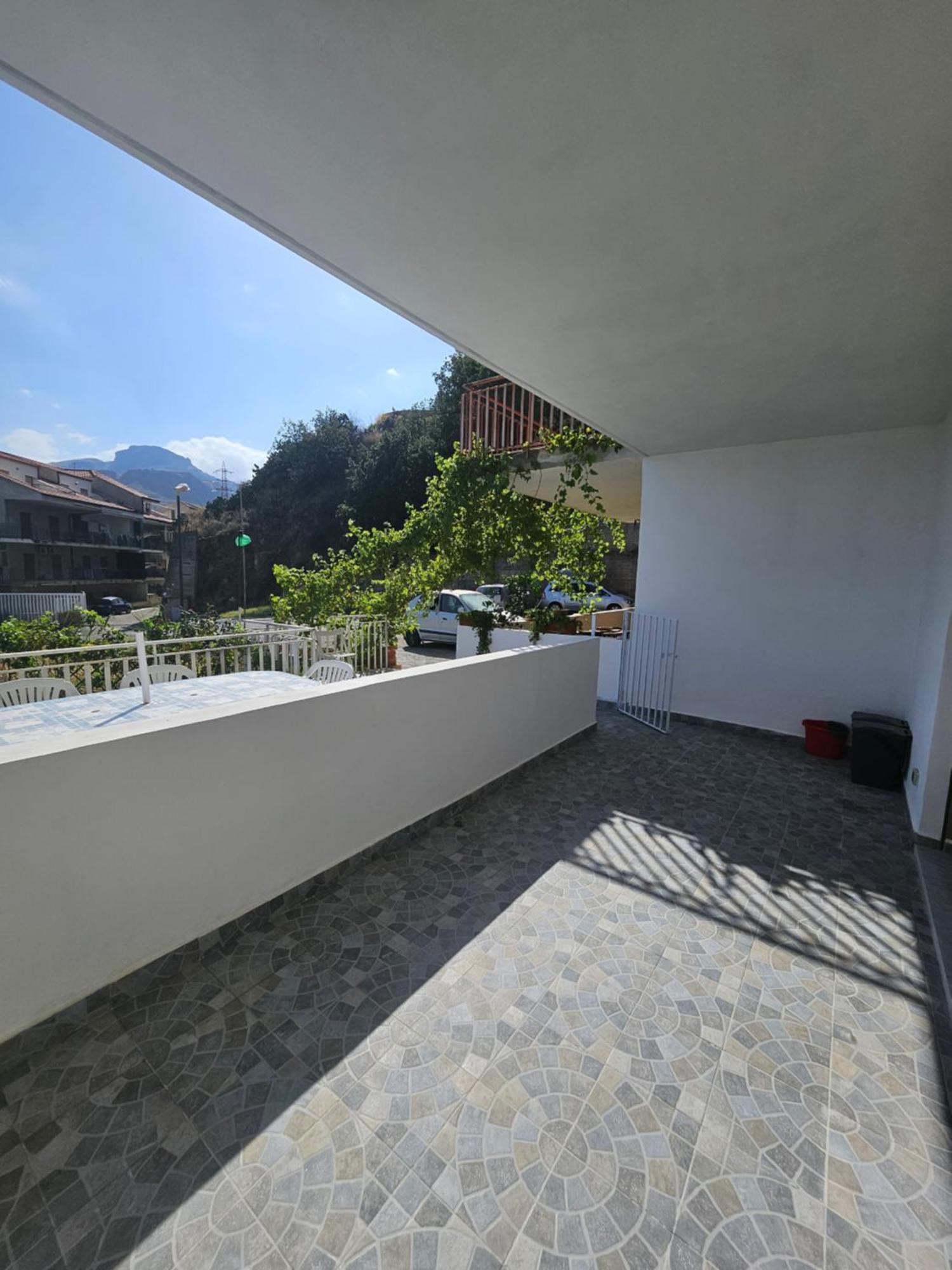 Apartamento Nuova Casa Giulia Letojanni Exterior foto
