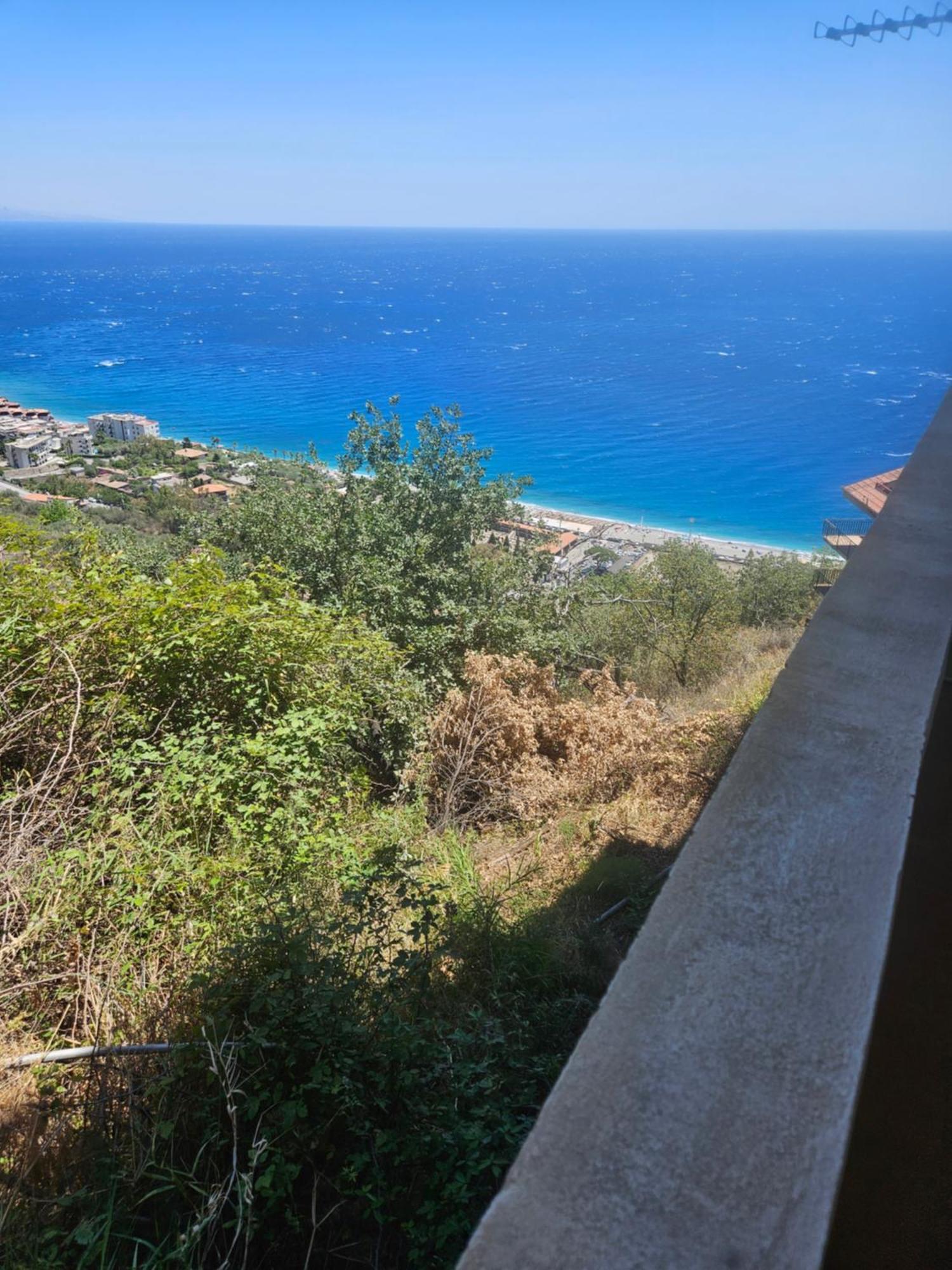 Apartamento Nuova Casa Giulia Letojanni Exterior foto
