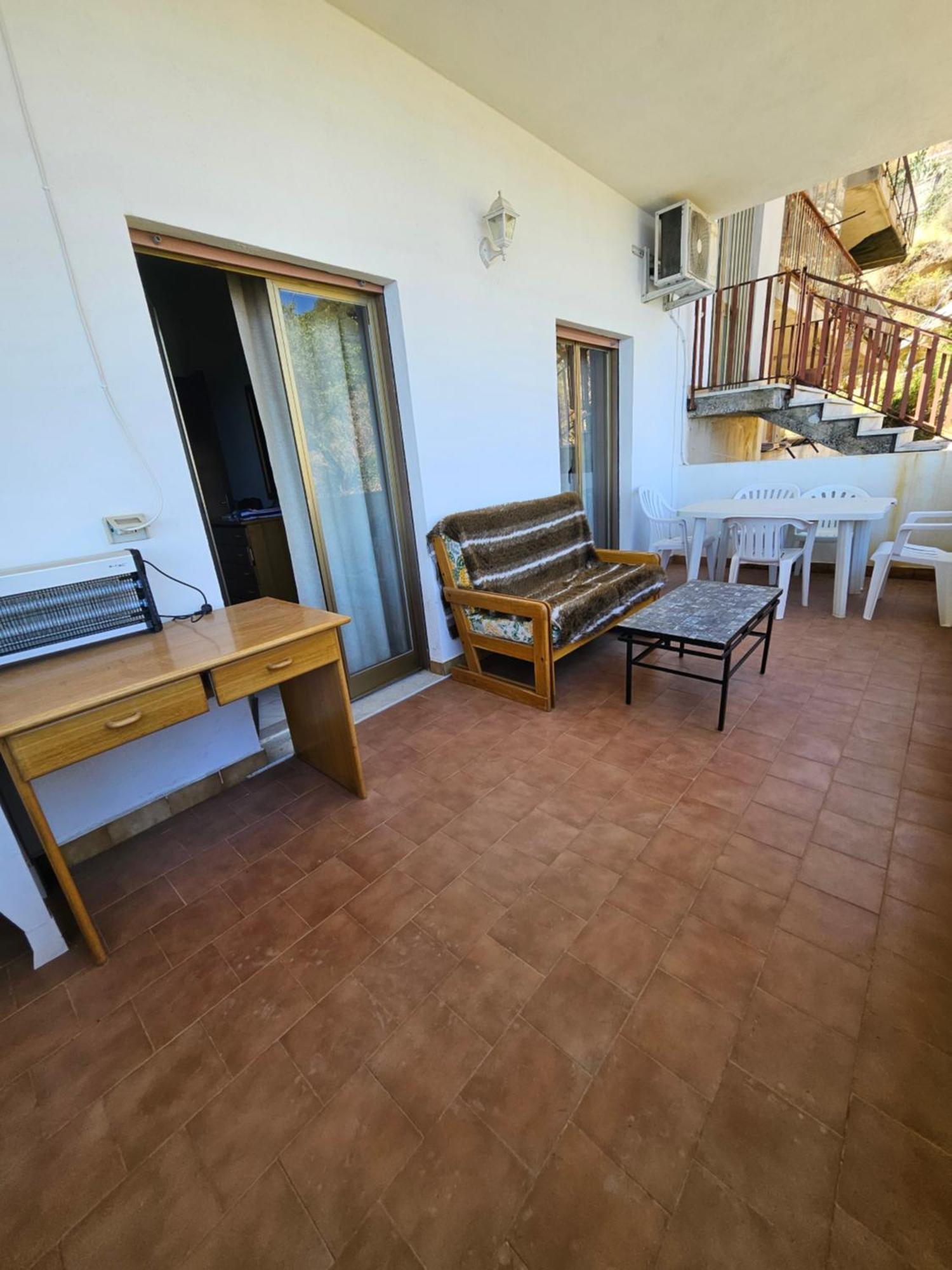 Apartamento Nuova Casa Giulia Letojanni Exterior foto